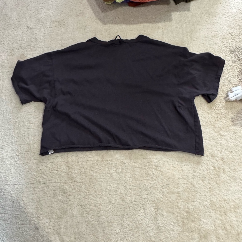 NWOT cropped tee - Picture 3 of 3